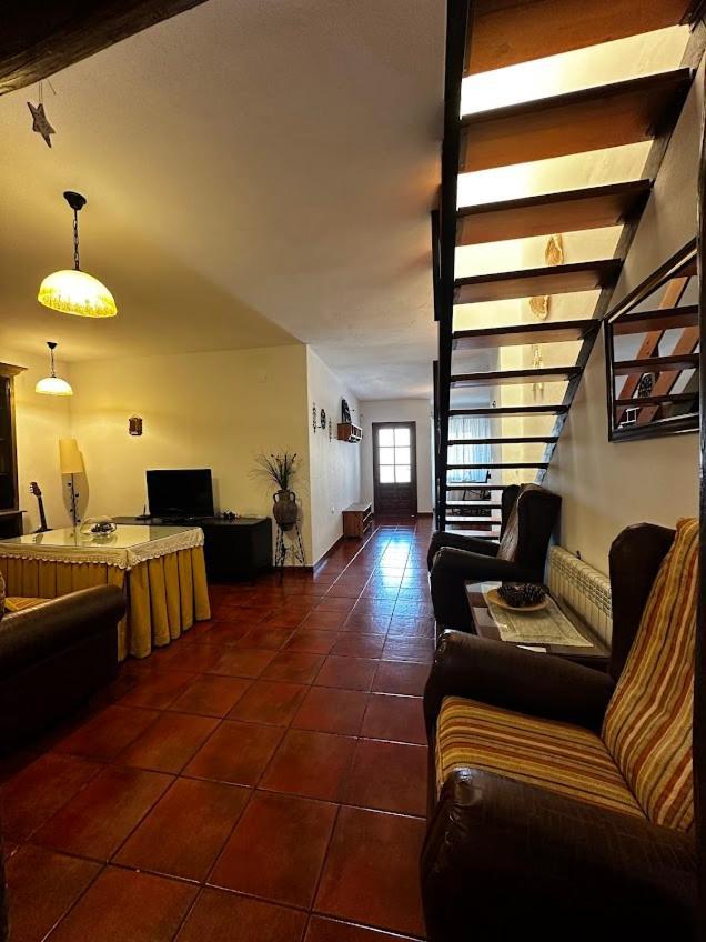 Espaciosa Y Elegante Casa Rural En Los Marines Dış mekan fotoğraf